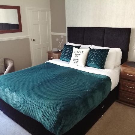 Burleigh Guest House Llandudno Exteriör bild