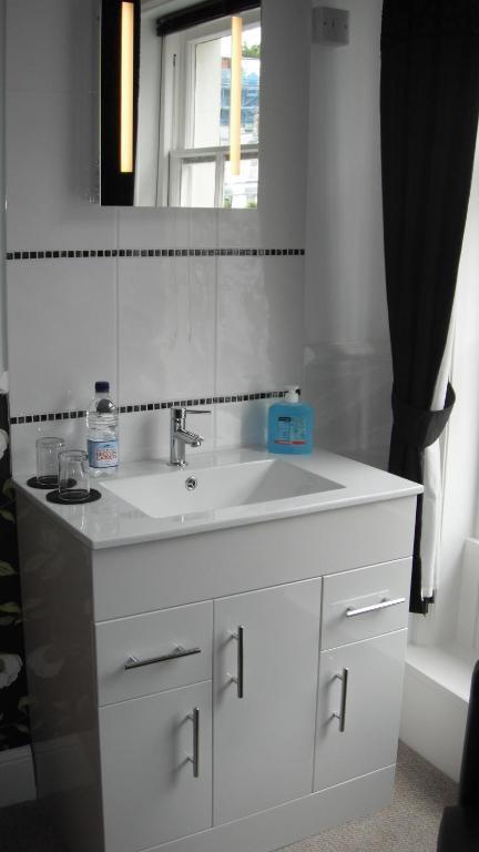 Burleigh Guest House Llandudno Rum bild